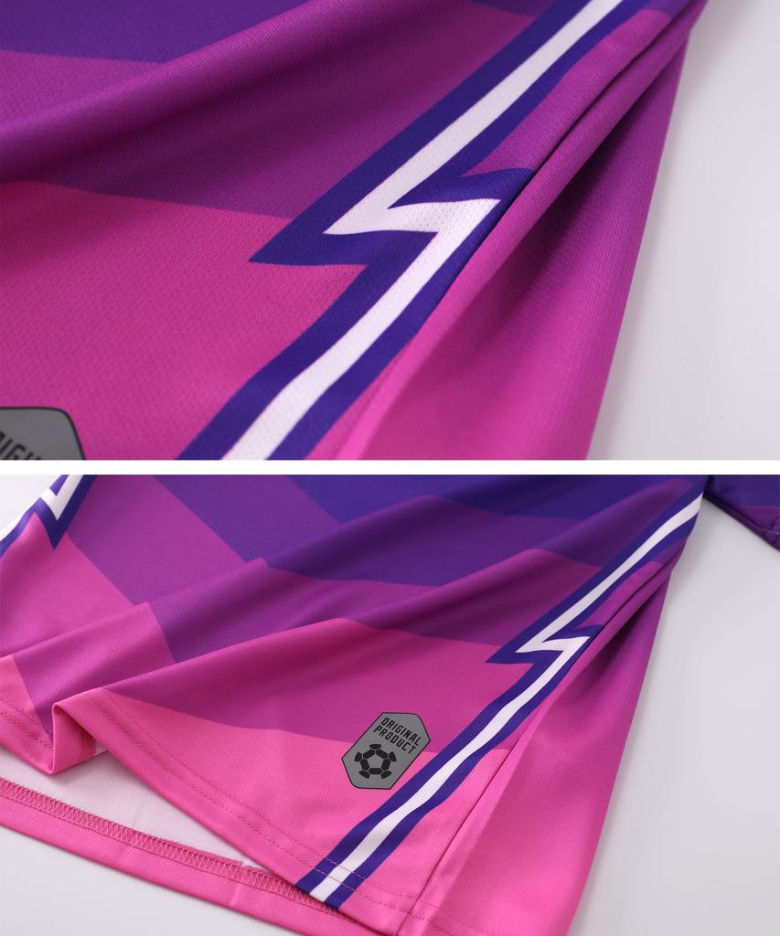 Kinder Fußballbekleidung Trikot Set für Jungen Trainings-Top und Hose Set Kurzärmlig Shorts Hose Feuchtigkeitstransport Schnelltrocknend Atmungsaktiv 120 [LUCKYLUAN]