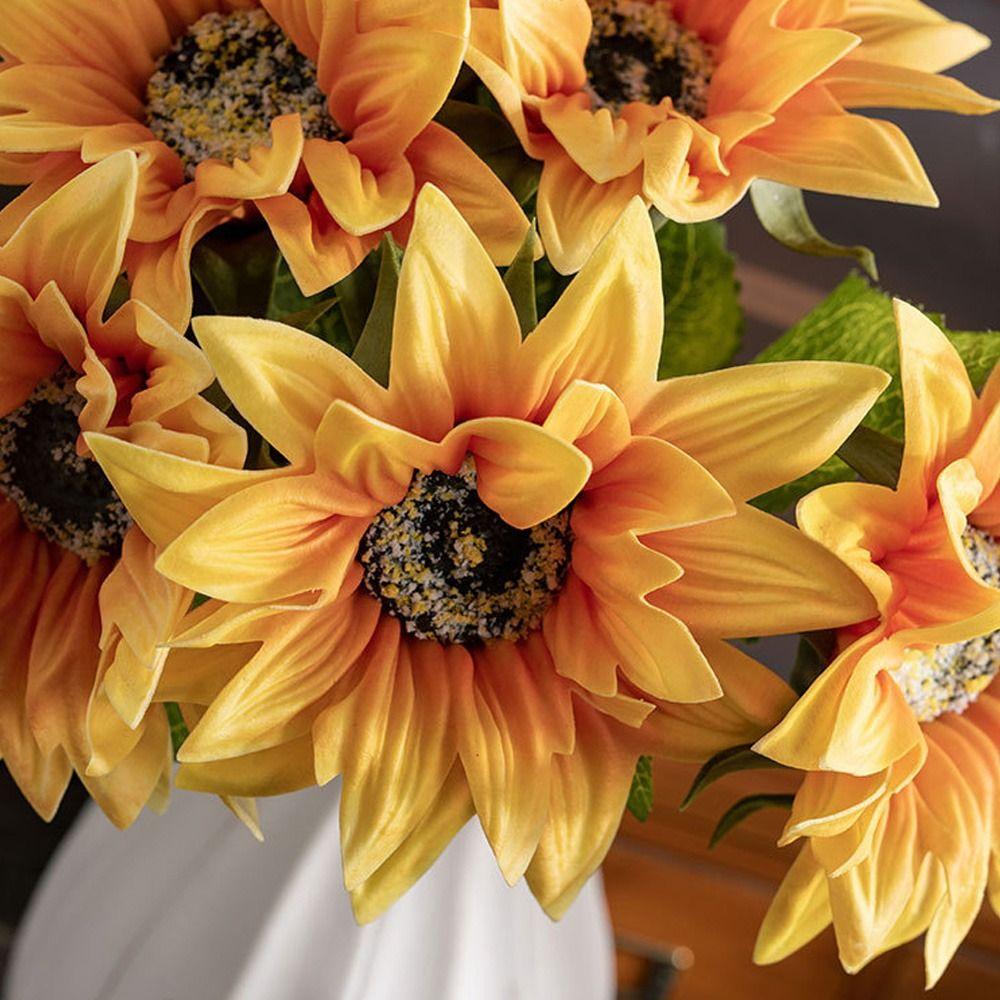 Elegant Artificial Sunflower Bouquet Plastic Simulated Sunflower  Home Hotel Table Decor