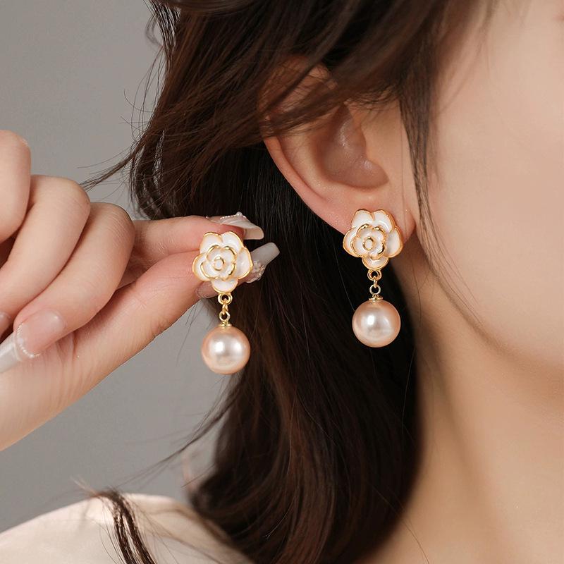 Elegantné magnetické diamantové spony do uší, ideálne pre neprepichnuté uši. Japonsko-kórejský módny doplnok pre špičkový vzhľad celebrít.