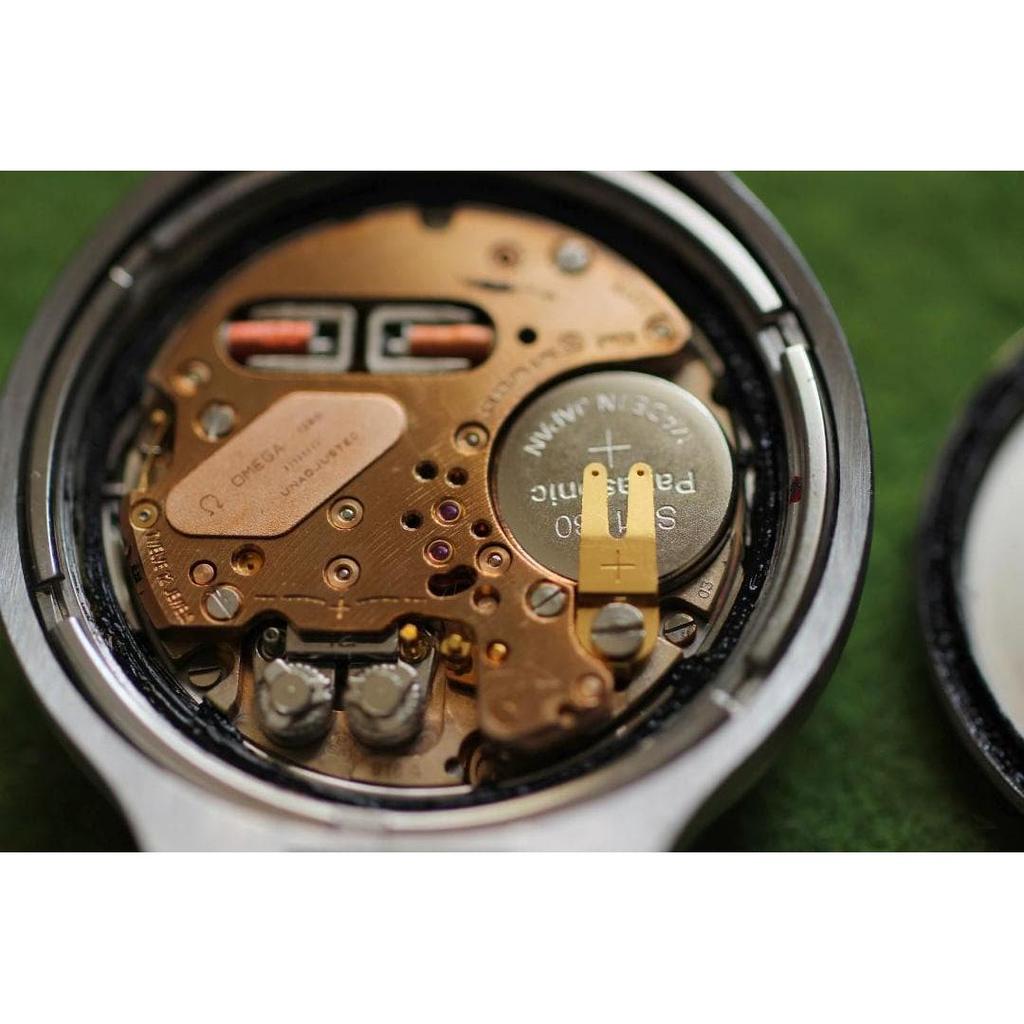 Used OMEGA F300 Tuning Fork Watch Repair