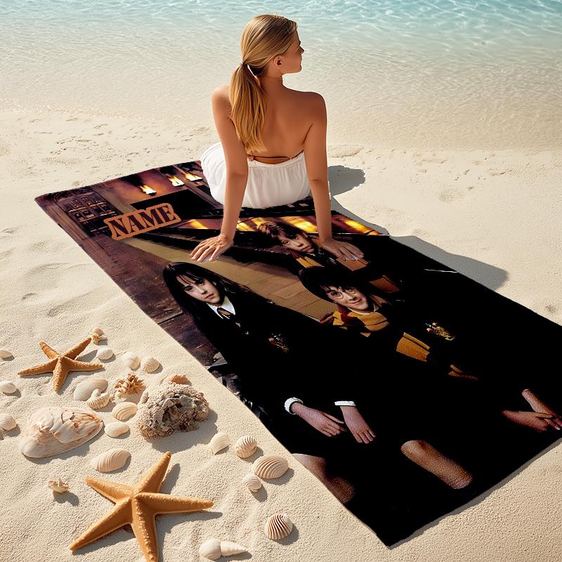 Personalized Alien Face Close-Up Beach Towel Microfiber Beach Towel Thin Absorbent for Beach Swimming Yoga Bath Sports. 0910382