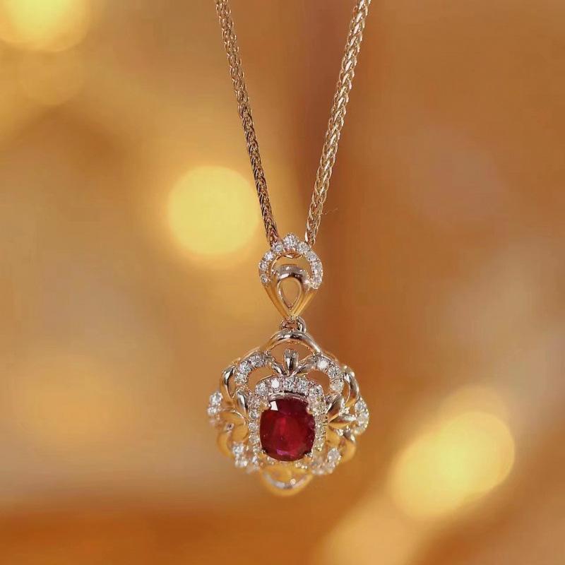 Exquisite Garnet Pendant Necklace: Retro Luxury, Simple & Versatile Women s Design