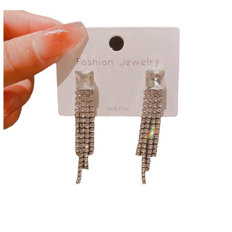 New French High-end Zircon Stud Earrings Long Tassel Exaggerated Earrings Temperament High-end Atmospheric Earrings Women