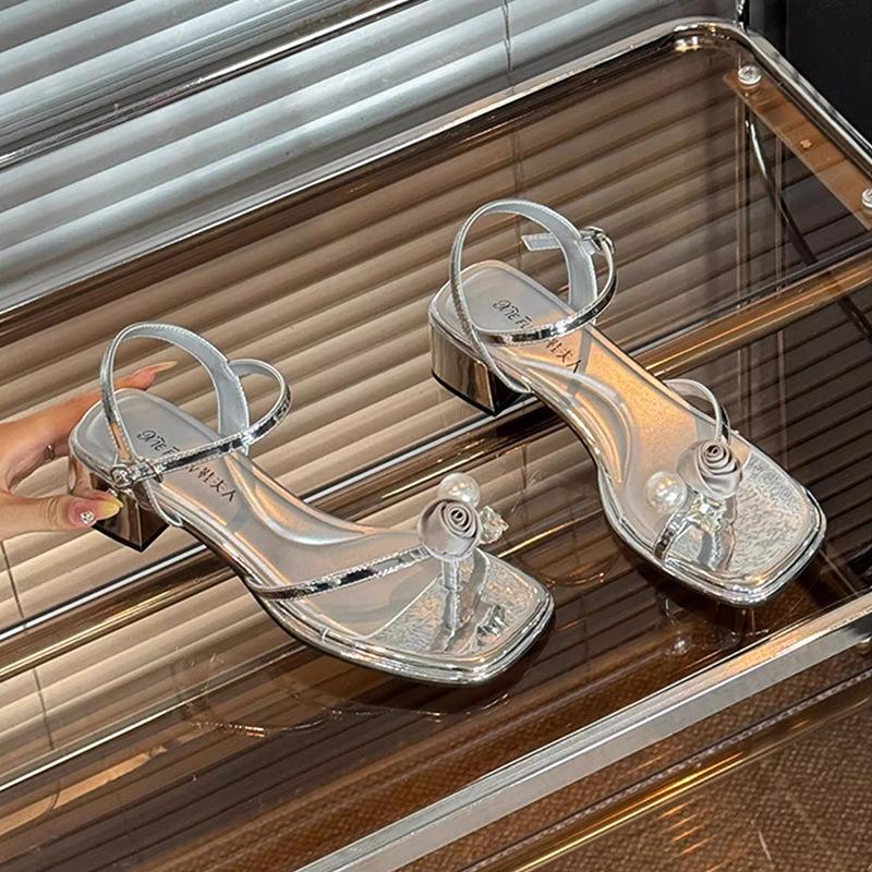 Premium pearl set toe silver sandals women's summer new one-word buckle strap beautiful fairy shoes