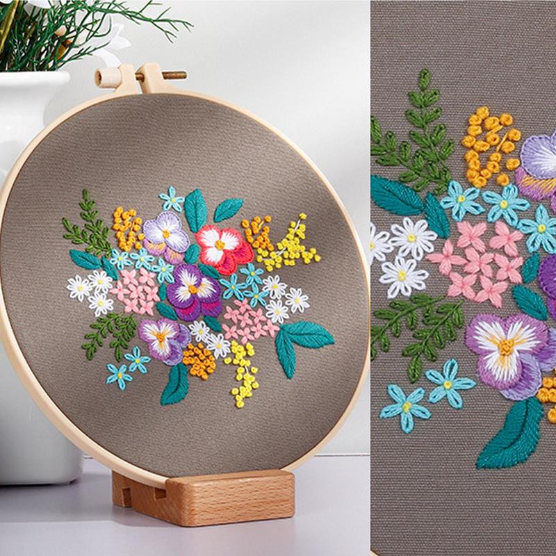 Flower Pattern Hand Embroidery Beginners Kit Embroidery Sewing Needlepoint Set Craft for Embroidery Enthusiasts Lovers