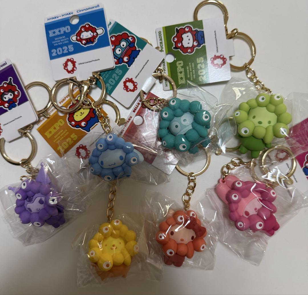 

[USED] Sanrio s recommended color Myaku Myaku key chain complete set Kansai Expo