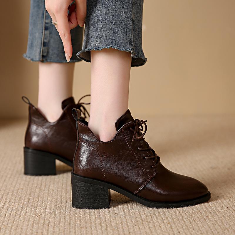 Plus Size Pointy Toe Lace-Up Boots,Chunky Mid Heel Retro Martin Boots for Women