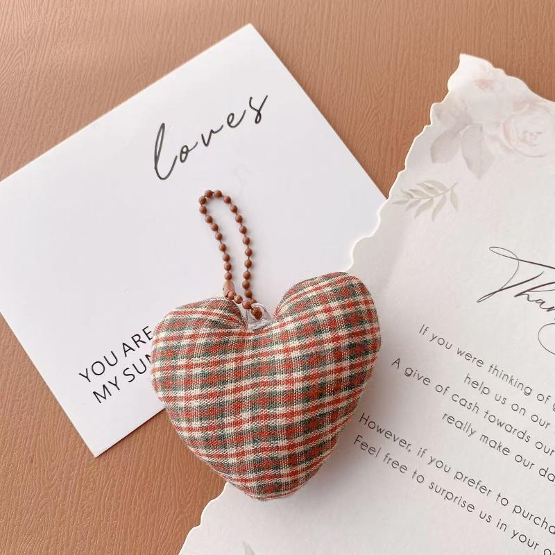 

Тканевый брелок Лесной цветок Подвеска-сердечко Ювелирное украшение для девушки женщины Подарок Украшение для сумки