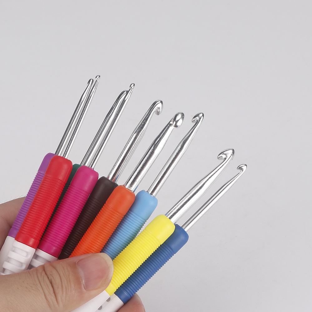 9pc/set ABS plastic handle crochet hooks,  two-color threaded knitting needles, perfect weaving tools for weaving enthusiasts