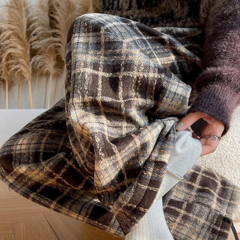 Women's Retro Plaid Winter Wool Fleece Pants - Warm, Thick, Loose, Straight, Wide Leg Casual Pants