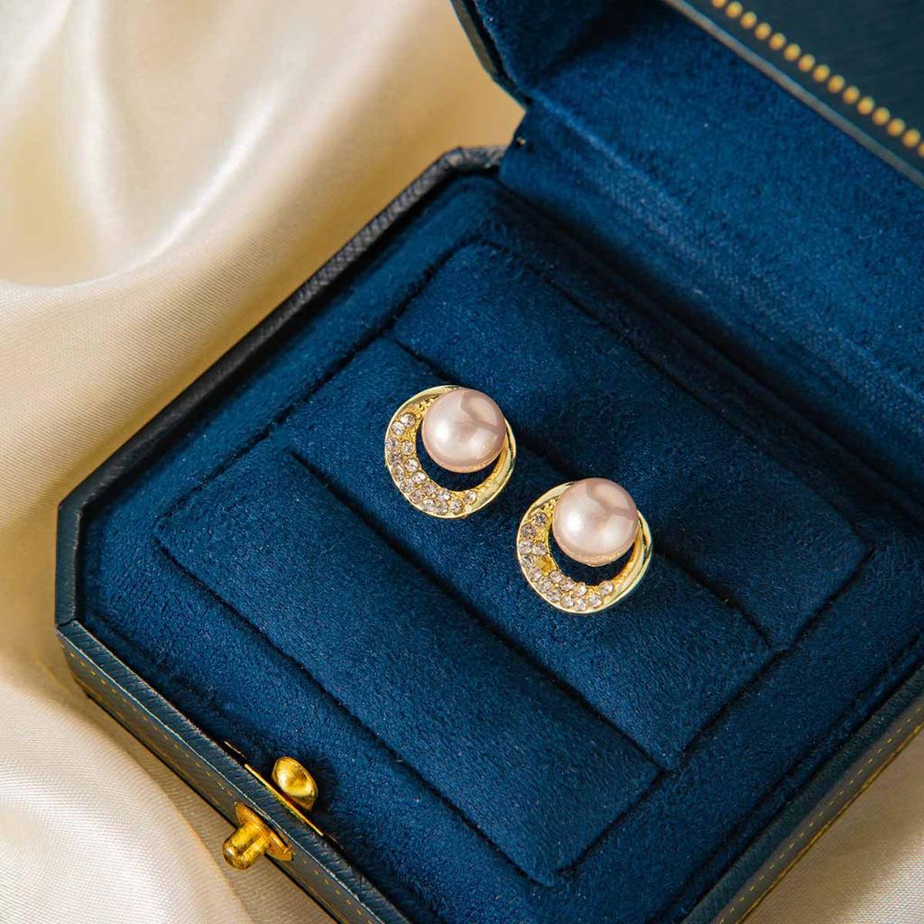 Französische Leichte Luxus Diamant Ohrstecker Weiblichkeit Einfache Hohl Perlenohrringe Retro Nische High-End Ohrringe