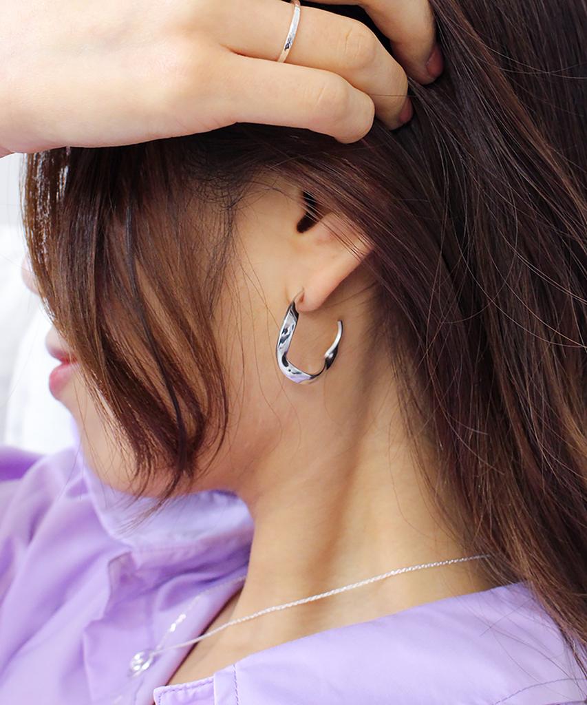 Madin'Ly Lgance Earring