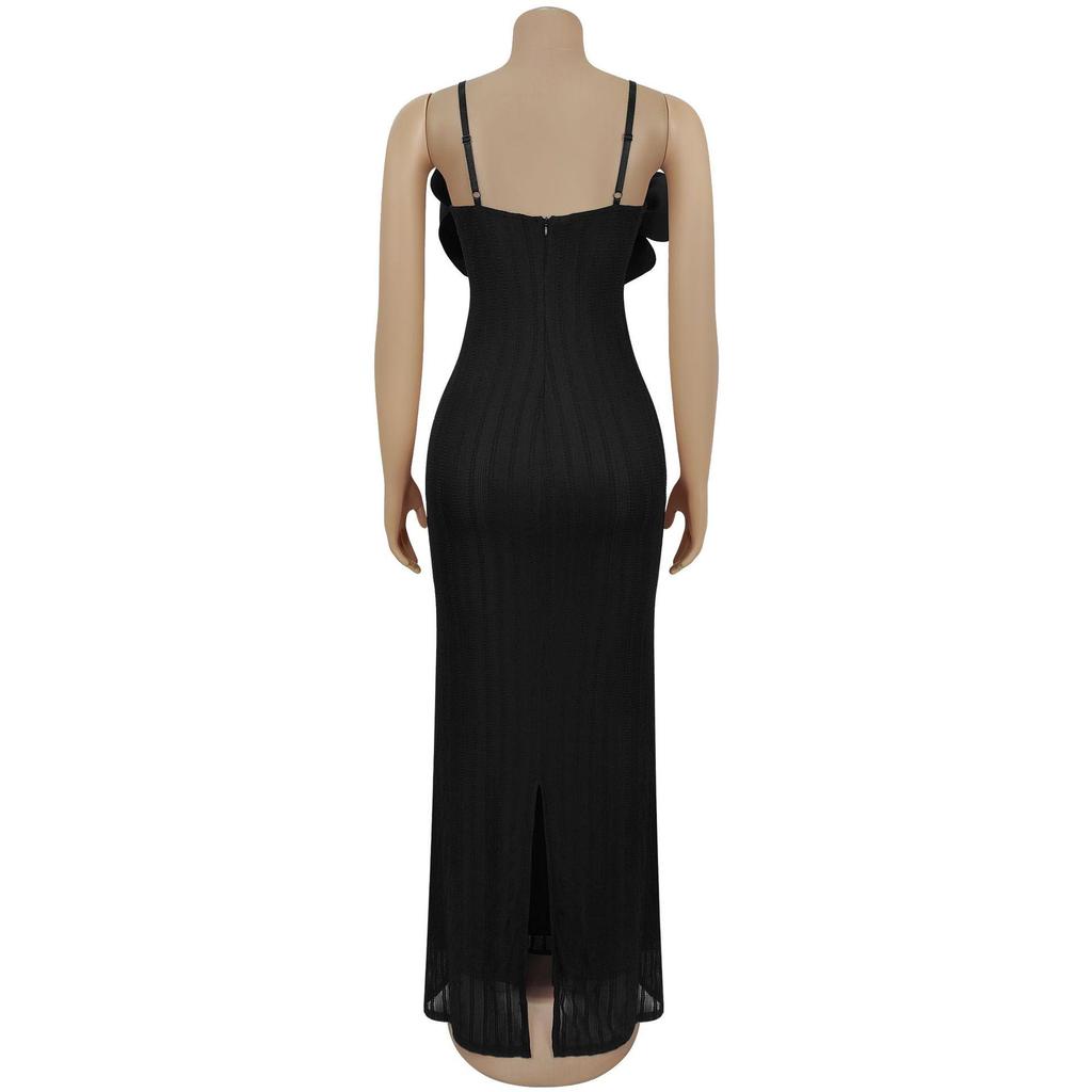 Women's Fashion Sexy Lace Backless Spaghetti Strap Dress with Brooch
