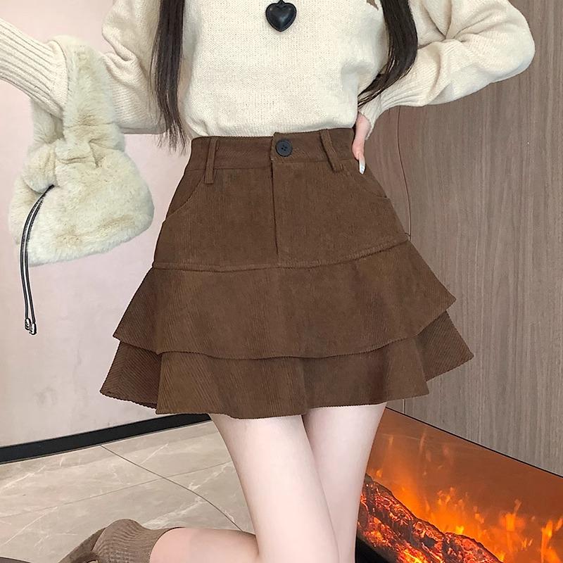 

Женская вельветовая юбка А-силуэта с высокой талией черного цвета для осени/зимы 2024 S