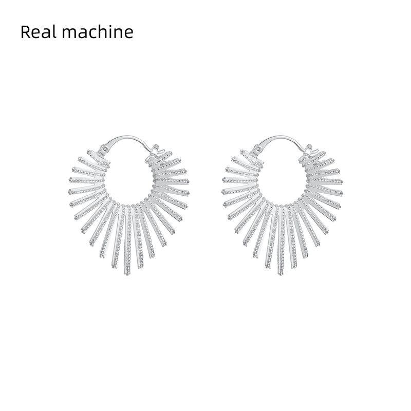 

Real Willow Heart Vacation Earrings for Women, Exaggerated Ear Clips, Unique and Distinctive Stud Earrings, High-End Large Earrings, New Popular Style Irregular Geometric Earrings (Small)