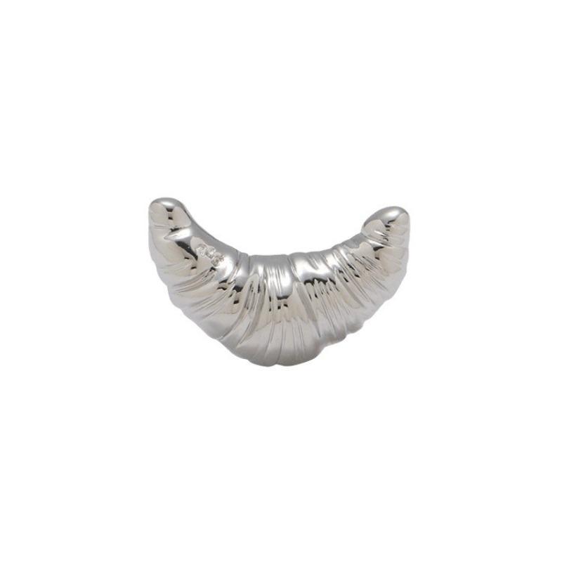 Broche croissant haut de gamme design féminin niche croissant argenté Insigne de couple célébrité Internet