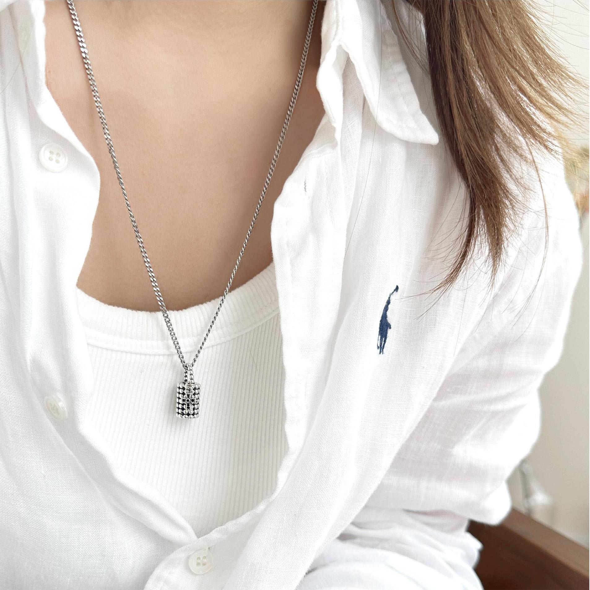 Cold Wind Woven Bucket Basket Pendant Necklace Retro Hip Hop Style Versatile Handbag Zircon Cross Accessories