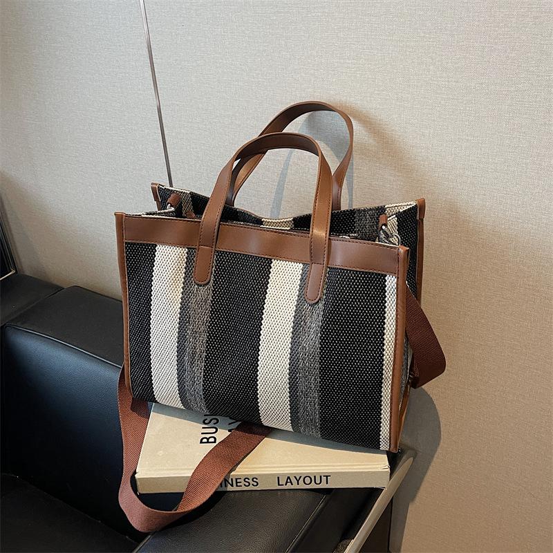 Canvas Bag Women's Large-capacity New Contrasting Color Shoulder Messenger Bag Class Bag Commuter Tote Bag