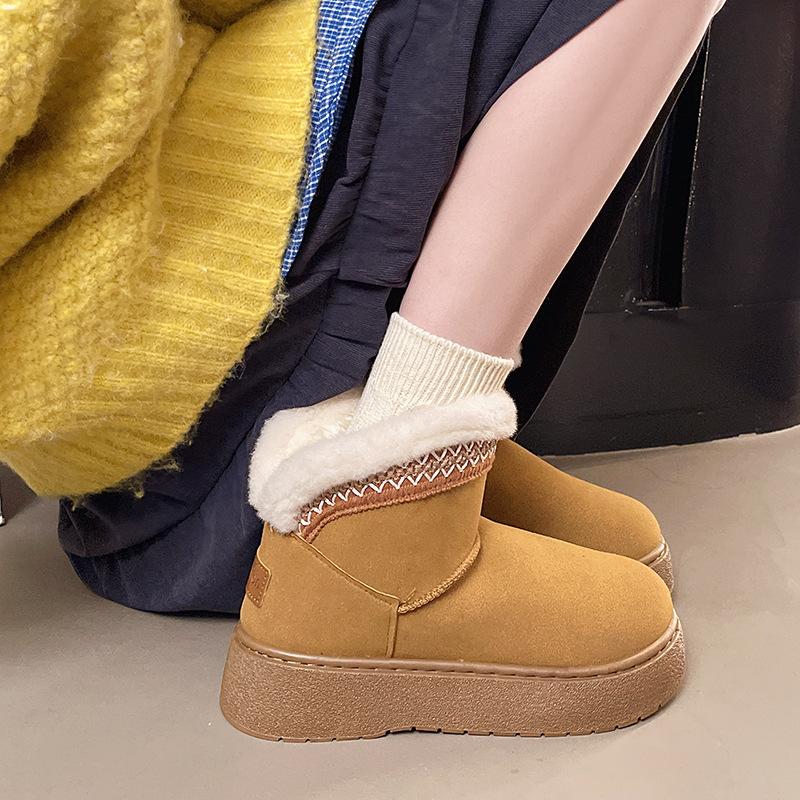 2025 Autumn New Fashion Flip Muffin Thick-soled Snow Boots Women's Korean Version Warm Round Head Sleeve Foreign Trade Women's Cotton Shoes