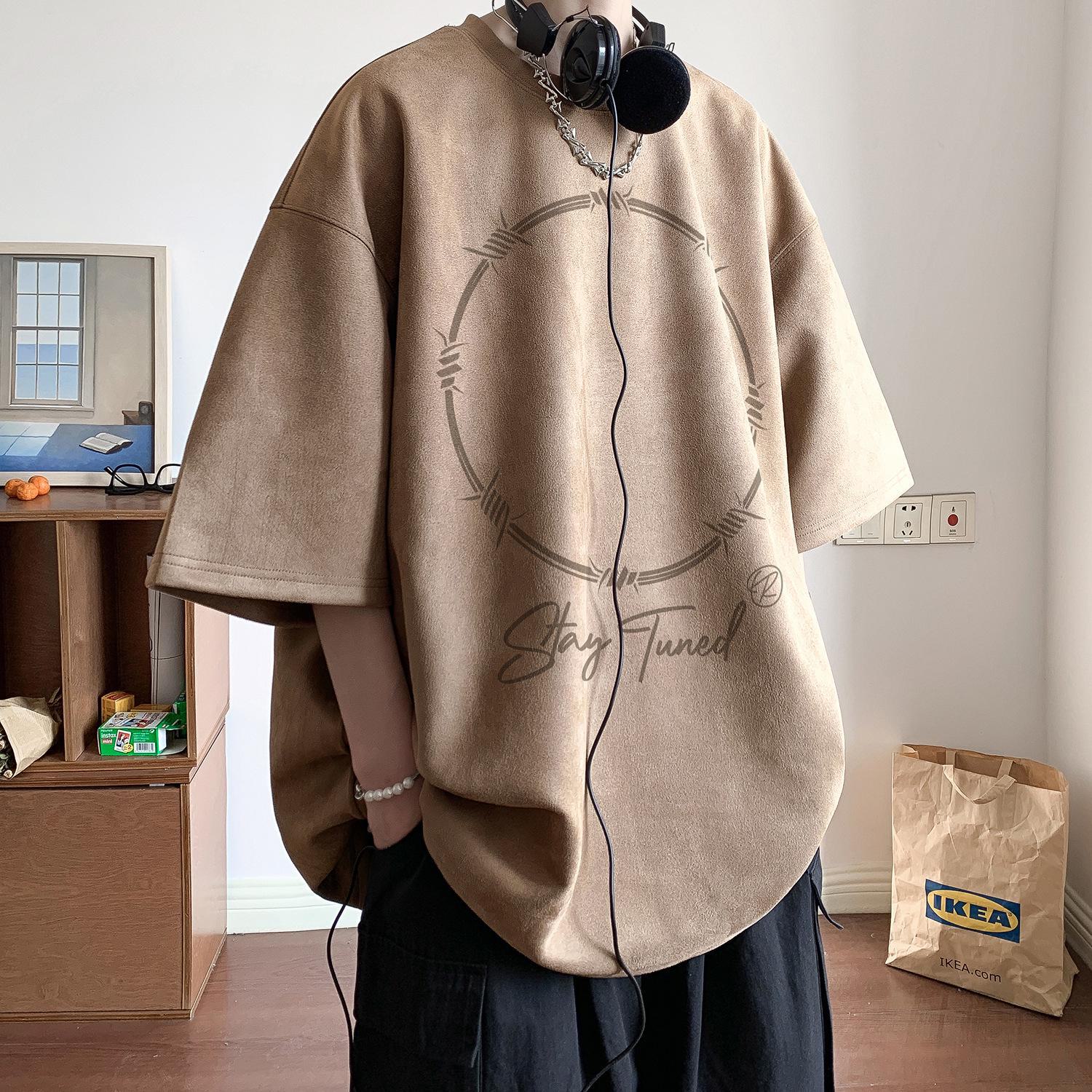 

Мужская футболка с коротким рукавом и цветочным принтом в стиле ретро: Свободный крой, американский стиль, коллекция 2024 г. XL хаки