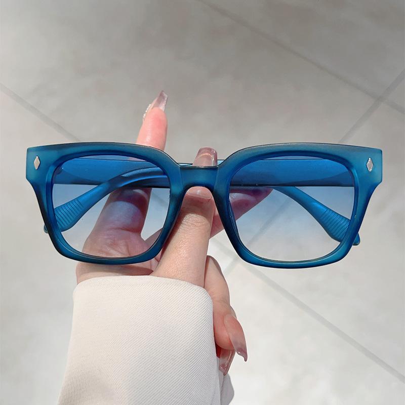 Vintage Luxury Brand Designer Double Color Square Sunglasses Women For Men Sun Glasses Punk Popular Rivet Outdoor Matte Shades