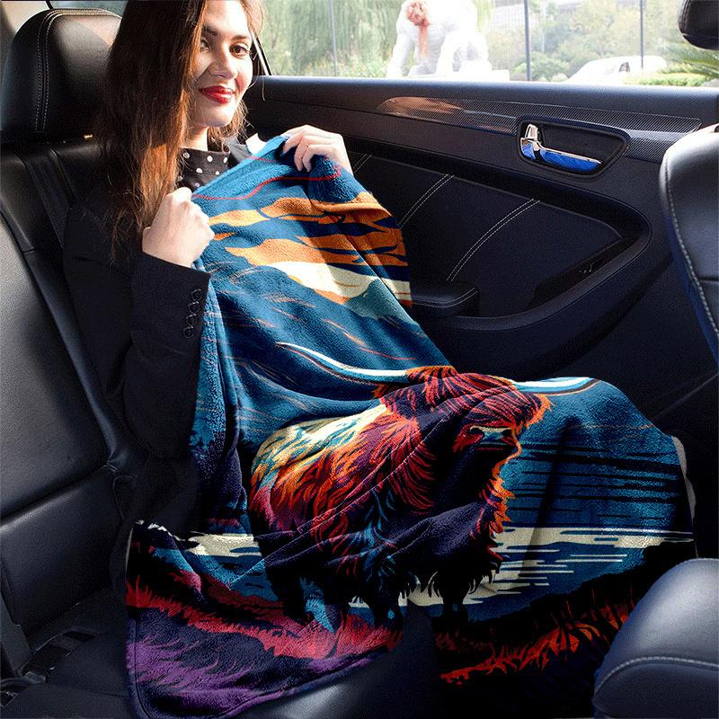 1pc Highland Cow Printing Lightweight Flannel Blanket, Comfortable and Warm Blanket, for Camping Sofa Bed and Couch Office, in All Seasons