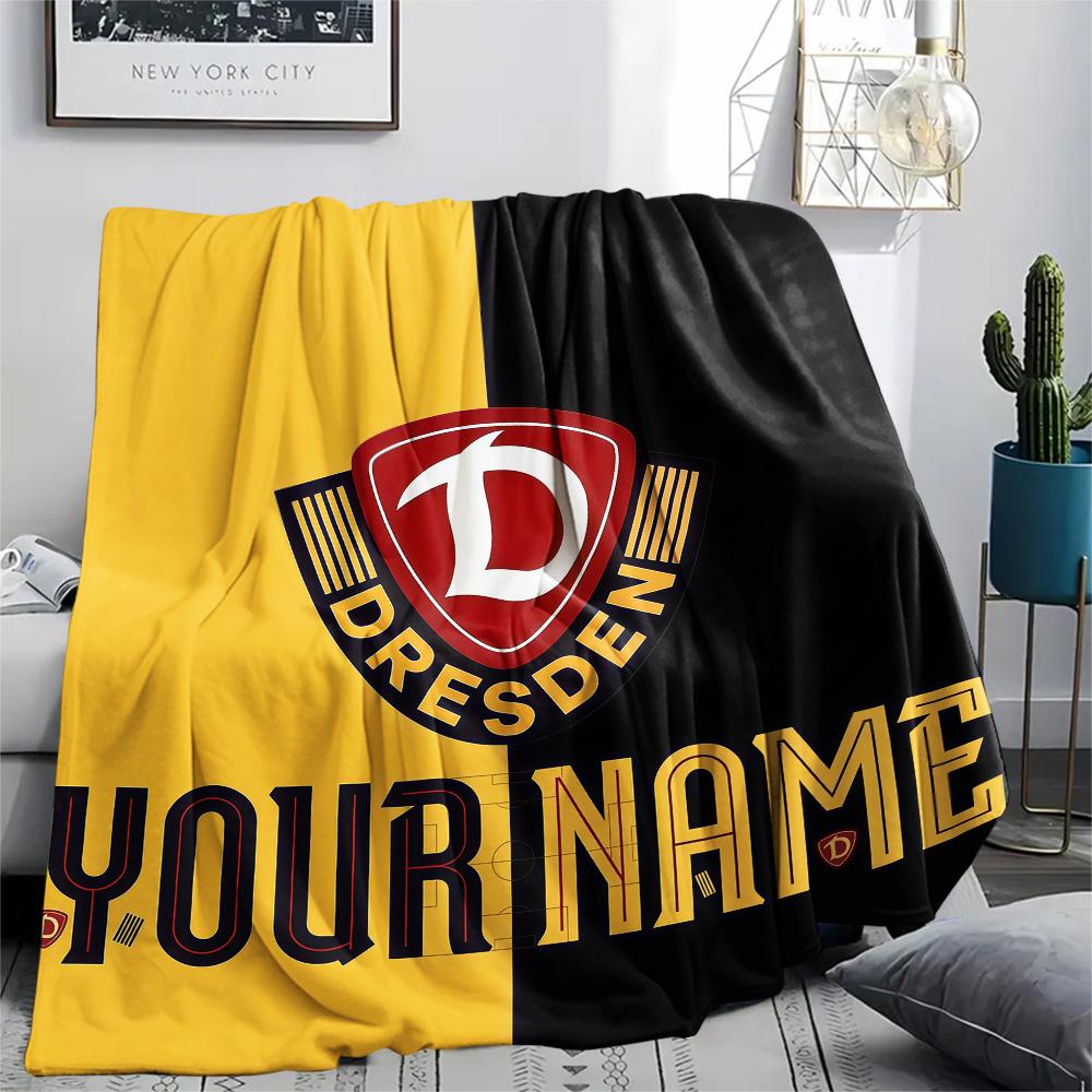 1 Stück Dynamo Dresden Benutzerdefinierter Name Gemustert Flanell Decke Geeignet Für Alle Jahreszeiten Für Heimdekoration Wärme Und Komfort Geschenke Feiertagsgeschenk