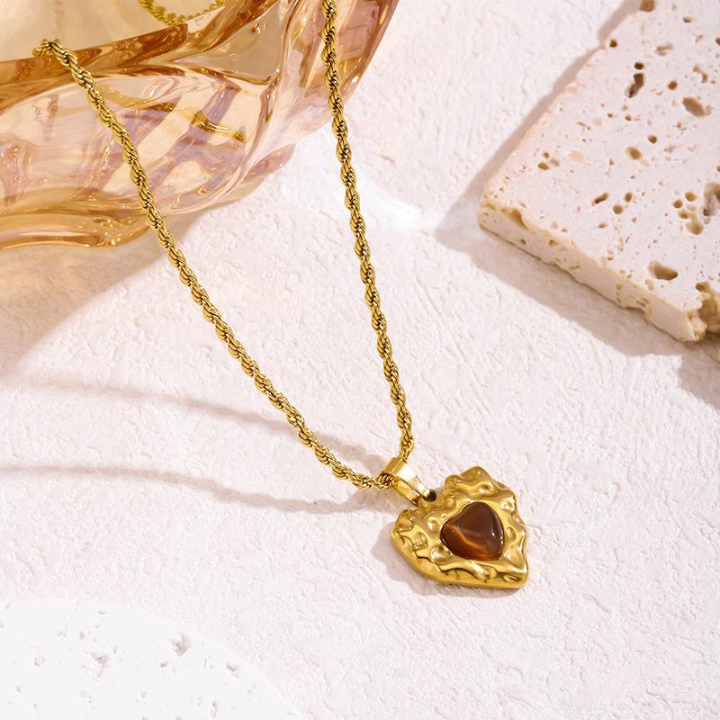 Retro Irregular Heart Pearl Pendant Stainless Steel Women's Necklace