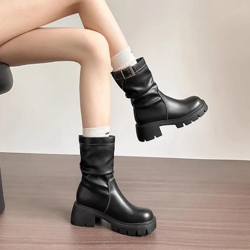 Mode Damen Mid-Calf Schuhe Runde Zehe Damen Halbstiefel Mittelhoher Absatz Leder Sale 2024 Neu Frühling Herbst Stiefel Goth Pu Hot in Rock