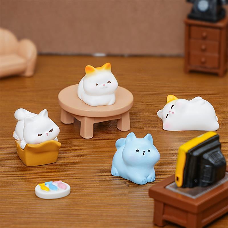 5Pcs/Bag Cute Kitten Cat Doll Car Resin Ornaments Micro Landscape Ornaments Desktop Home Decoration Dollhouse Toy Accessory Gift