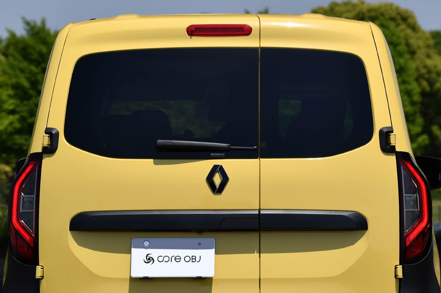 

Наклейка на заднюю эмблему Core OBJ для Renault Kangoo (КФ) Матовая черная наклейка на заднюю эмблему Renault Kangoo 3 Матовый черный CO-REF-R01MB чёрный