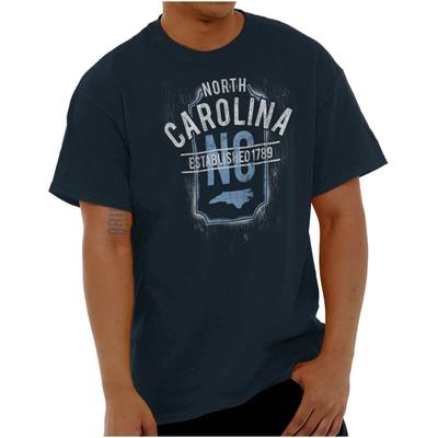Vintage North Carolina Travel Souvenir NC Womens or Mens Crewneck T Shirt Tee