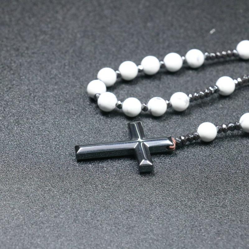 Rosario Blanco de Howlita – Colgante de Cruz de Acero Inoxidable, Regalo de Calma y Protección para Hombres y Mujeres