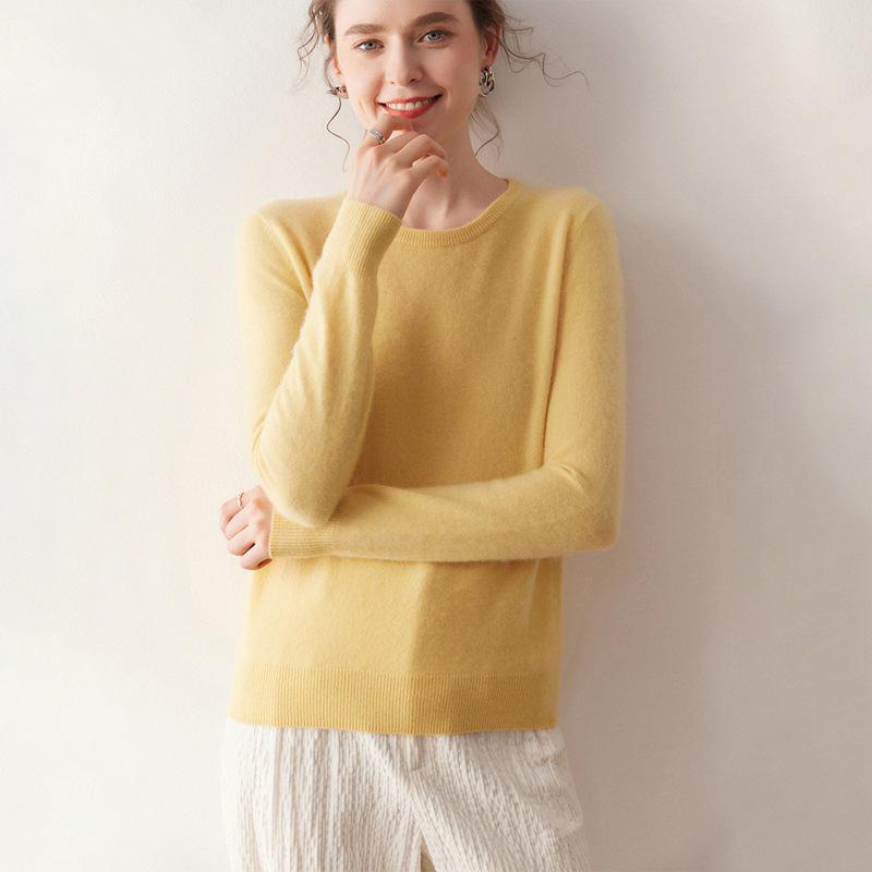 Women's Soft Cashmere Sweater: 2025 Autumn/Winter Round Neck Knit, Solid Color, Versatile Base Layer