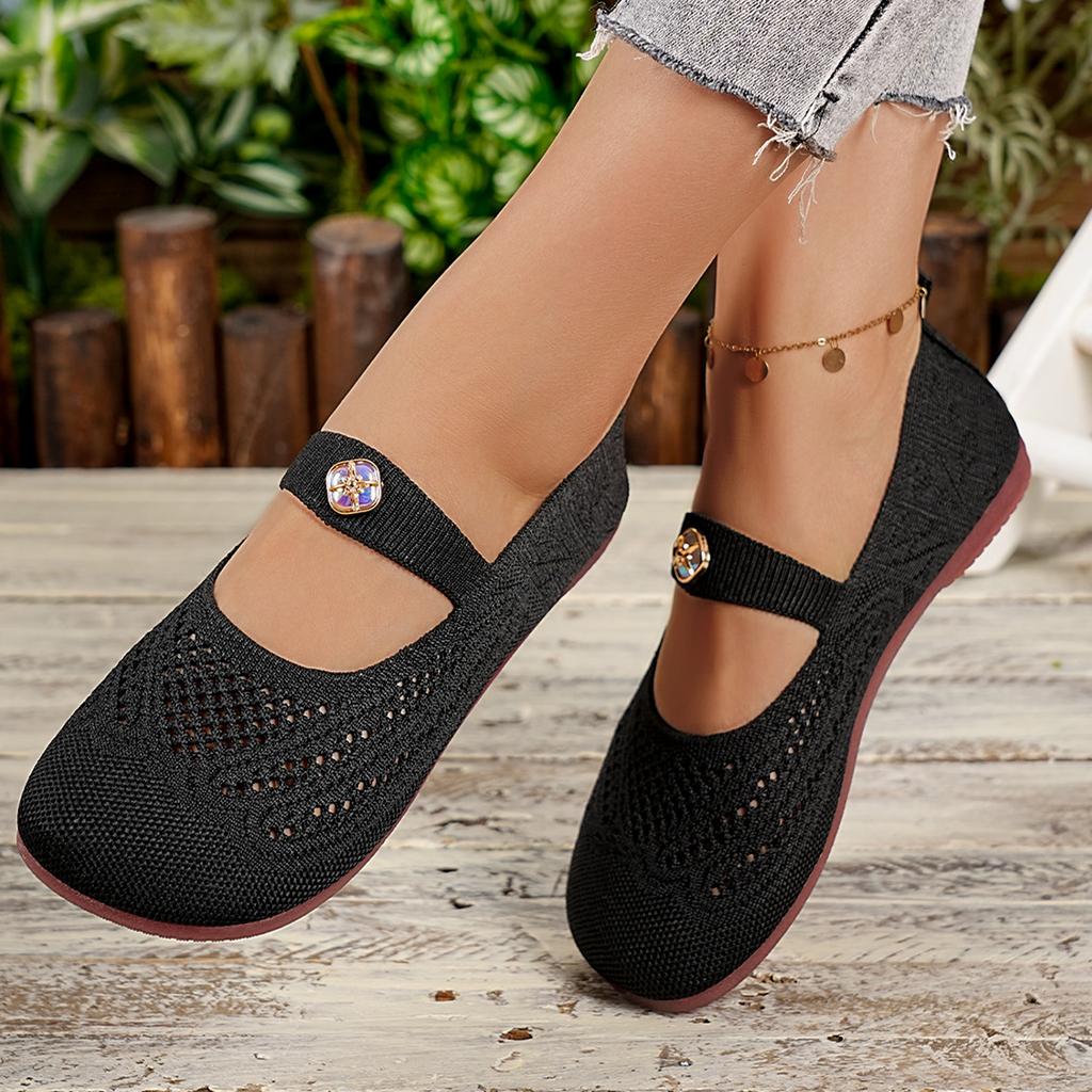 Fashion Women Flats 2025 New Fashionable Sneakers Women Comfortable Mesh Flat Loafers Retro Breathable Lightweight Shallow Shoes Women