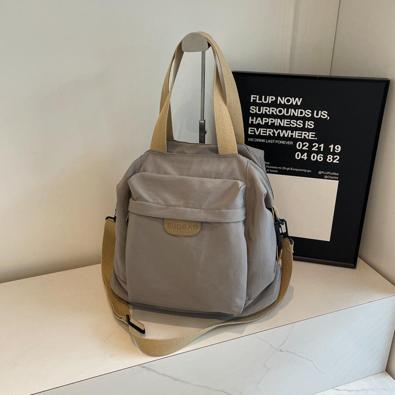 Simple Fashion 2025 Summer New Fashion Casual Large Capacity Tote Bag Simple Fashion Commuter Shoulder Bag