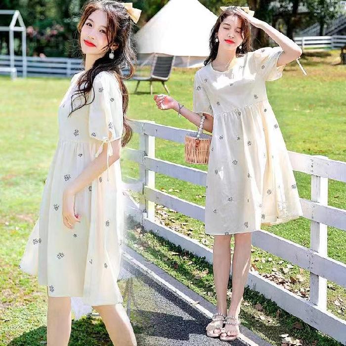

Summer Maternity Print Dress: Stylish Net Celebrity 2022 Collection - Lightweight and Advanced Design. XL
