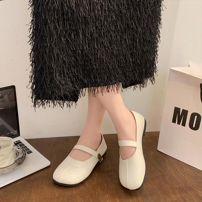 Fairy style Mary Jane shoes single shoes female 2025 spring new Korean version soft-soled shallow mouth flat-soled Doudou shoes grandma shoes