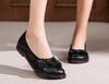 2cm Retro Flower Ladies Soft-soled Mother Shoes Spring and Autumn Middle-aged and Elderly Comfortable Shoe Women