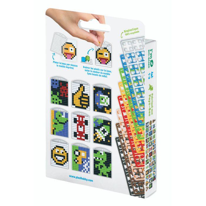 Creative Kit Pixel Fun 3 Keychains with Booklet 38 Models