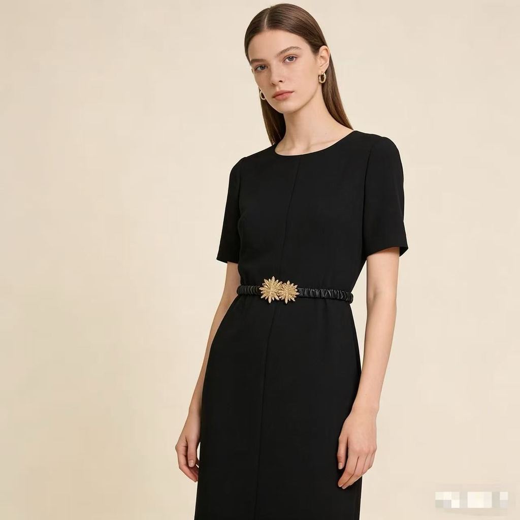 Stylish Metal Snapon Waist Chain Belt For Dresses And Jackets With Floral Design