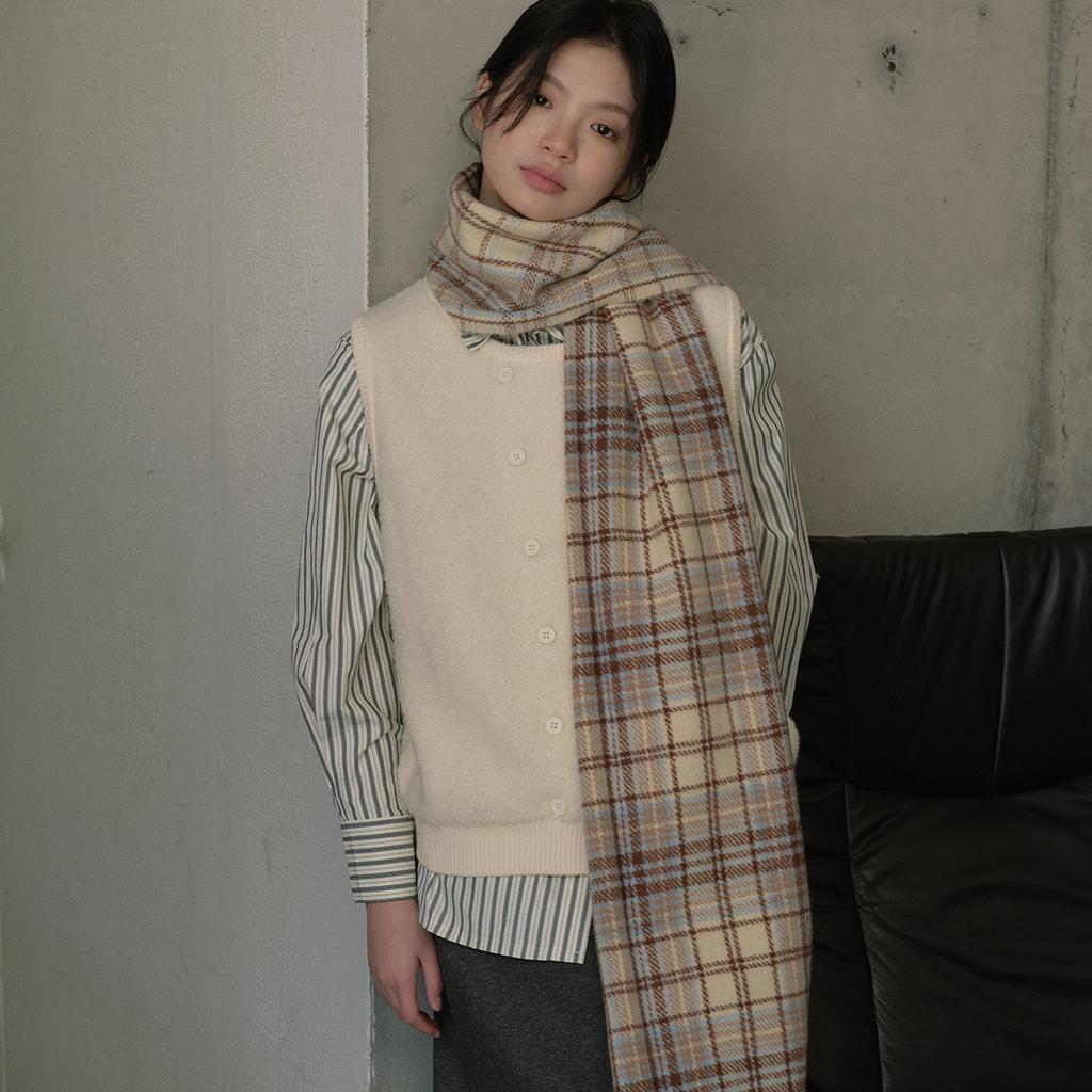 Classic Beige Oatmeal Latte Plaid Scarf for Women Students Soft Warm Woolen Scarf
