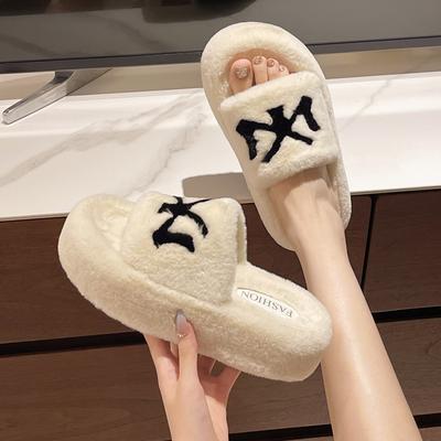 Fashion Fluffy Slippers Women Home Fashion Designer Shoes Ladies Casual Platform Indoor Fur Slides Women Winter Flats Open Toe Elegant