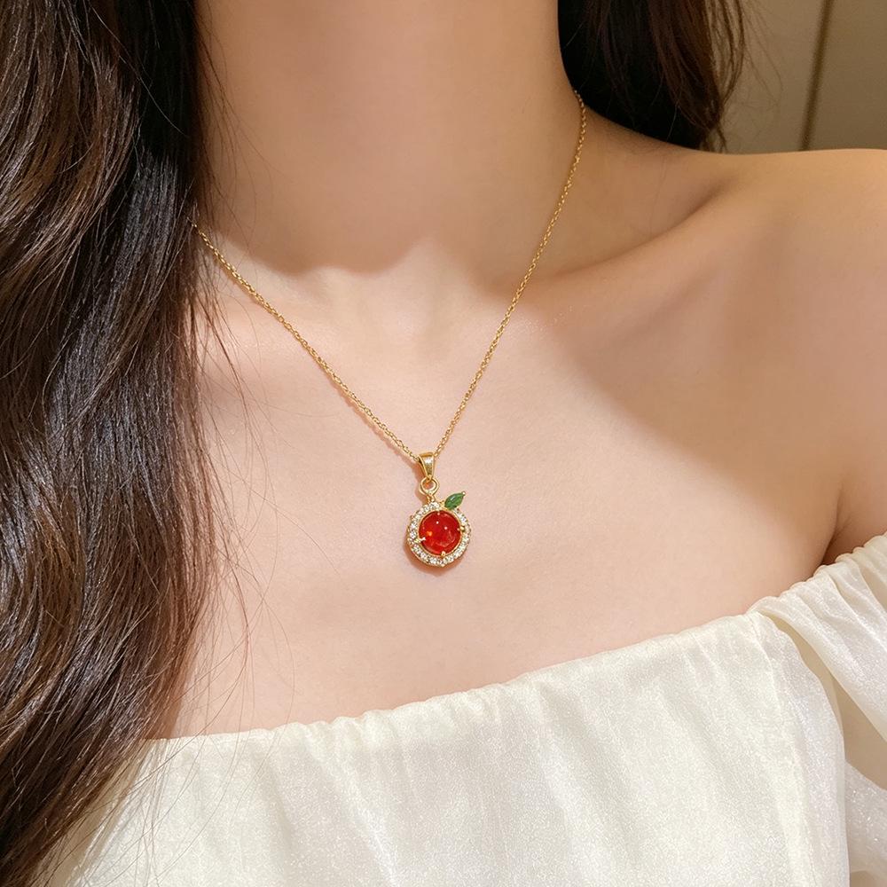 Elegant French Orange Fruit Pendant Necklace for Women - Fresh, Sweet Style, Versatile Clavicle Chain