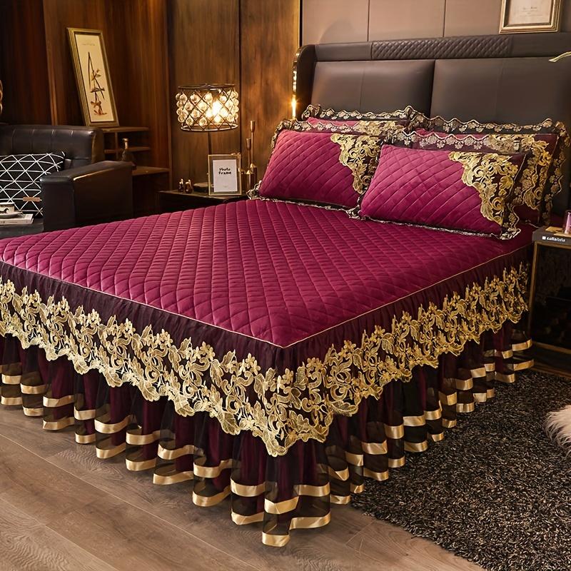 

Комплект из 3 предметов однотонного приятного для кожи постельного белья с кружевной отделкой (1 подзор + 2 наволочки), Стеганый многослойный дизайн, элегантные оборки 150x200cm