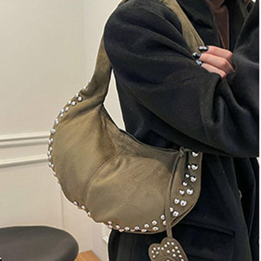 Large Capacity Locomotive Style Underarm Bag Fashion Design Rivet Shoulder Bag  Girls