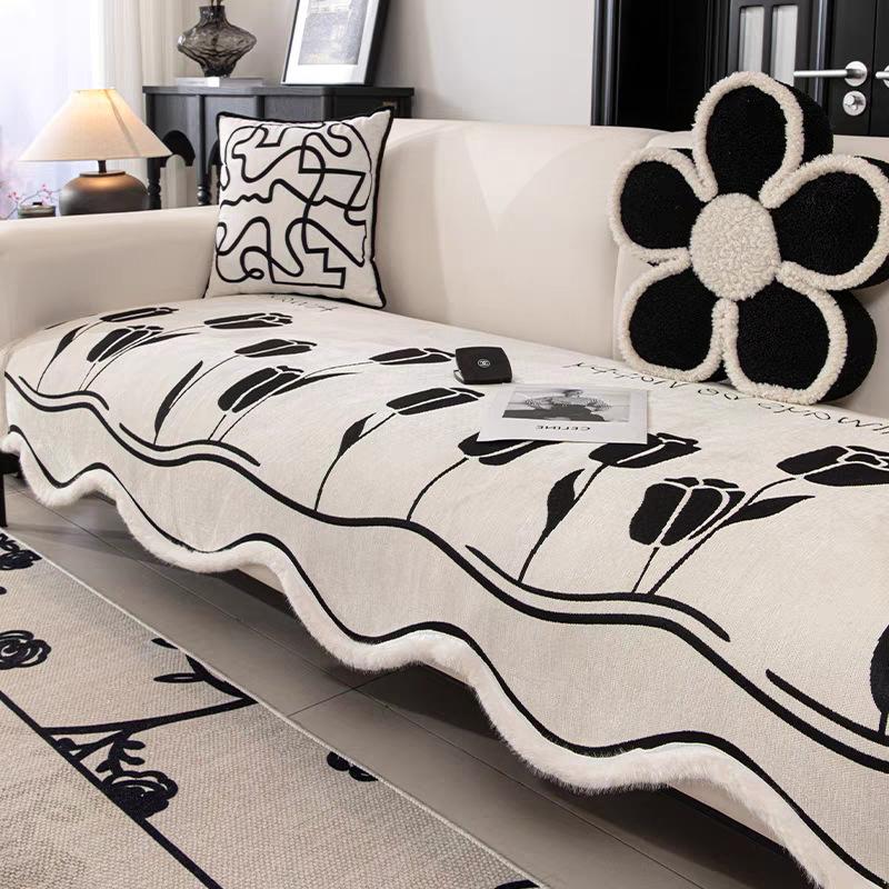 

French Wavy Edge Sofa Cushion Chenier Non-slip Four-season Universal Special-shaped Leather Seat Cushion Design Sense Light Luxury Sofa Cover 90*160cm