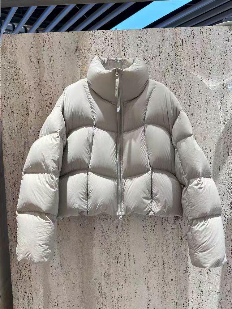 Women's 2026 Cream Puff Down Jacket: Short, Stand Collar, 90% White Duck Down, Zero Pressure Cloud Bread Design.