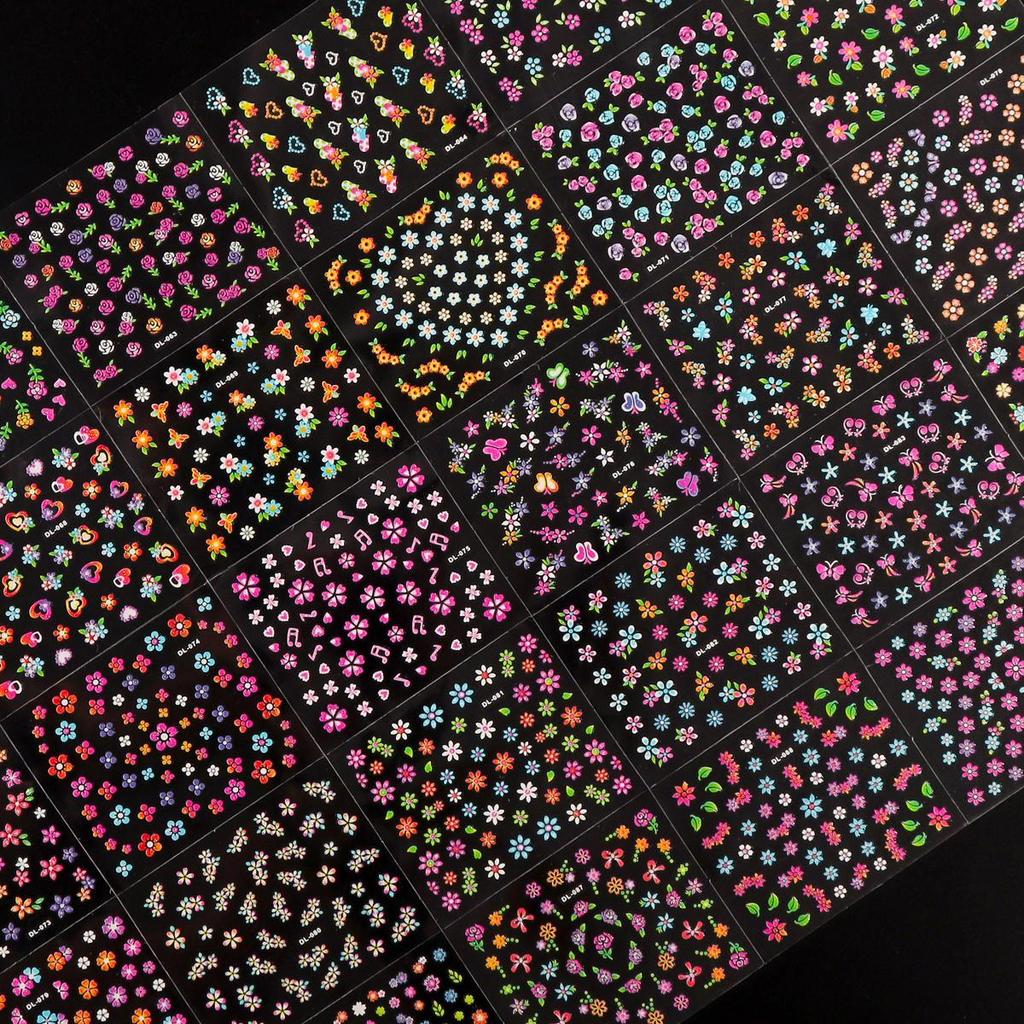 30 Pegatinas de Uñas de Flores de Verano Coloridas Rosas 3D Autoadhesivas Diseños de Pegatinas de Uñas Autoadhesivas Encantos Decoración de Arte de Uñas DIY