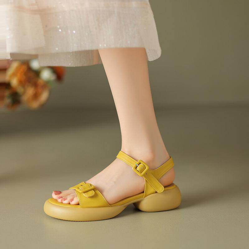 

Летние студенческие сандалии женские с круглым носком новые сандалии резиновая мягкая подошва сандалии на платформе с пряжкой сандалии с надписью для девочки 39 жёлтый